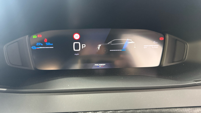 Peugeot 2008 115kW Allure 54kWh 5dr Auto Electric Estate - Image 23